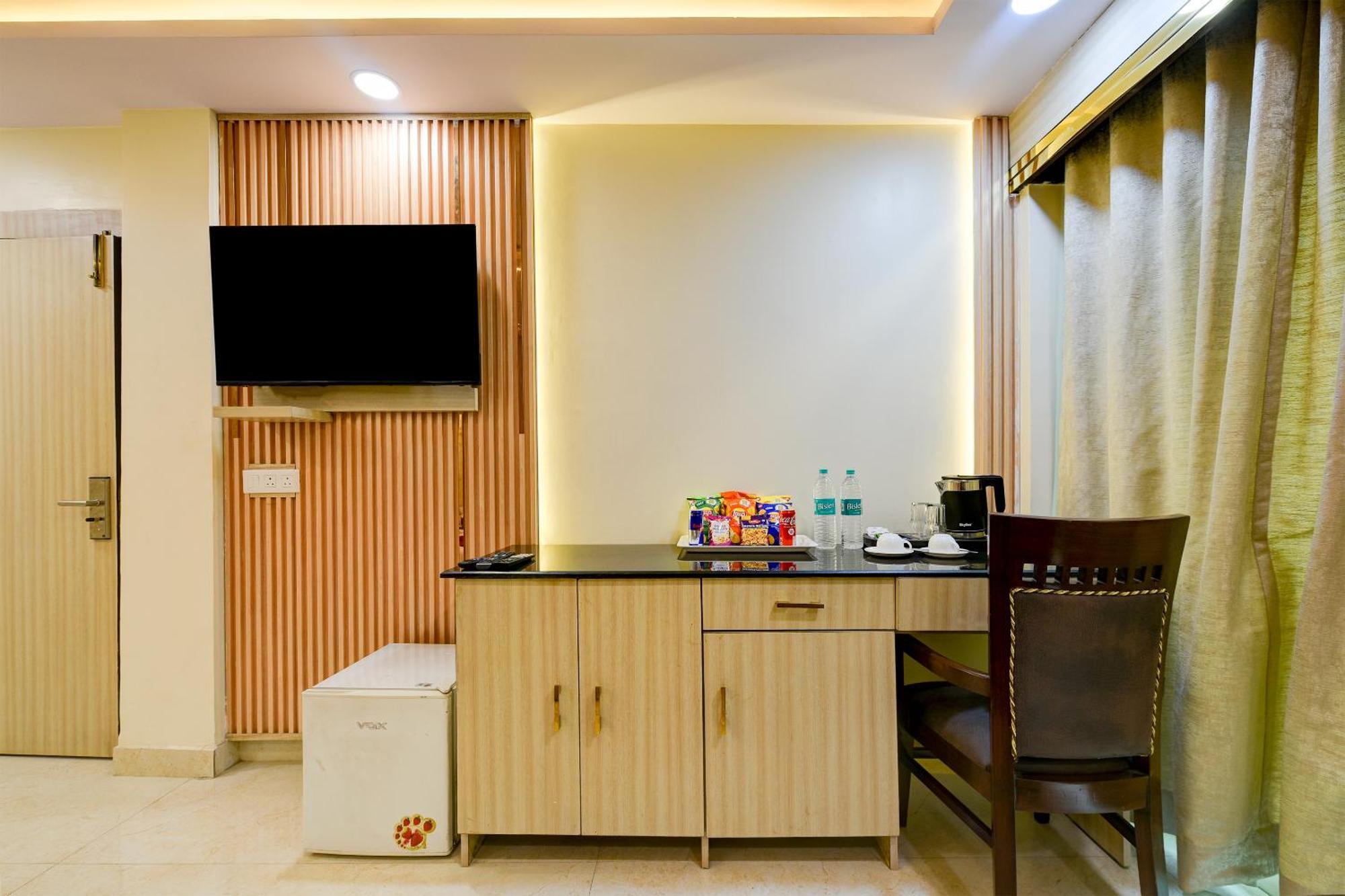 Staybook South Delhi Nova Deli Exterior foto